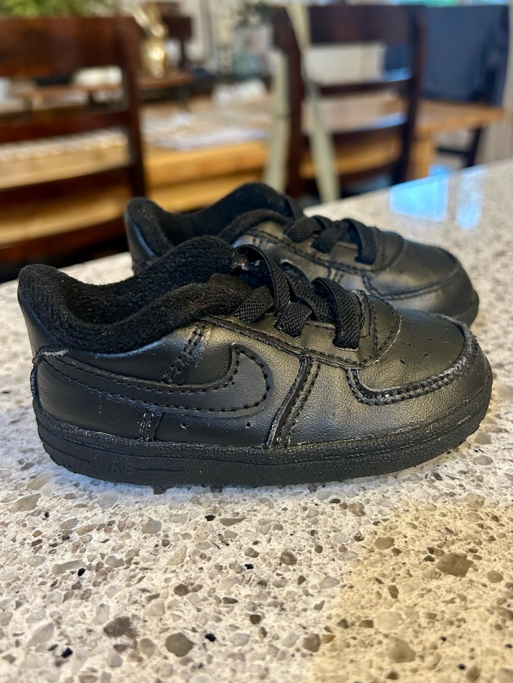 Nike Force 1 Crib Baby Booties Triple Black SIZE 4C Infant Sneaker CK2201-001